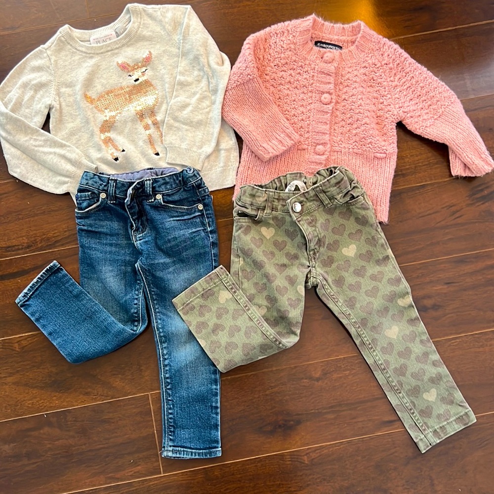 Kids Bundle!!! Girls size 2T - two outfits; 2 sweaters and 2 jeans